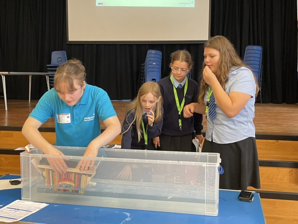 3f5de670 805a 4049 91ab aac560e2707d